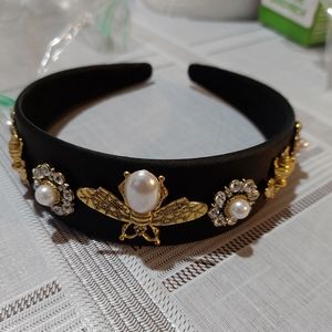 COPY - NWOT BEE HEADBAND